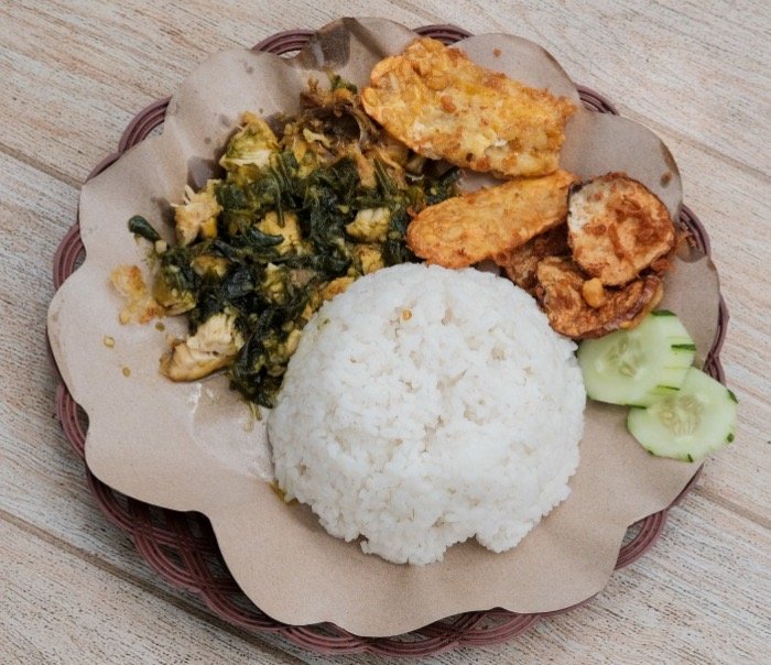 Nasi Ayam Sambal Hijau